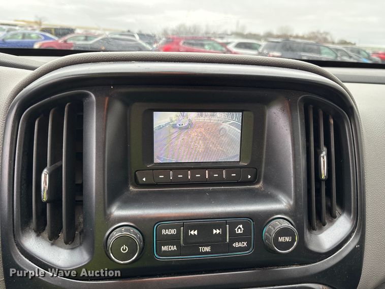 image for item YA2628 2016 Chevrolet Colorado Ext. Cab pickup truck