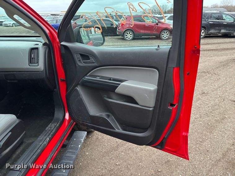 image for item YA2628 2016 Chevrolet Colorado Ext. Cab pickup truck