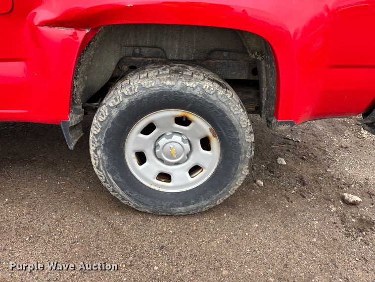 image for item YA2628 2016 Chevrolet Colorado Ext. Cab pickup truck