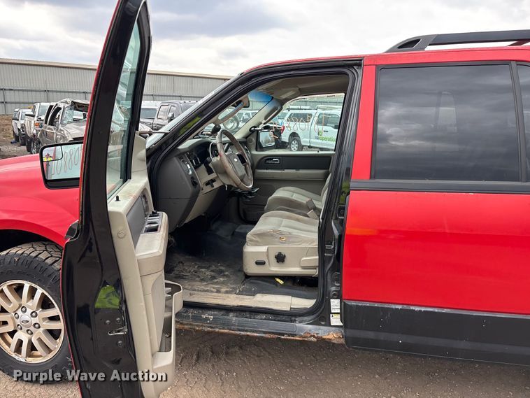 image for item YA2629 2012 Ford Expedition SUV