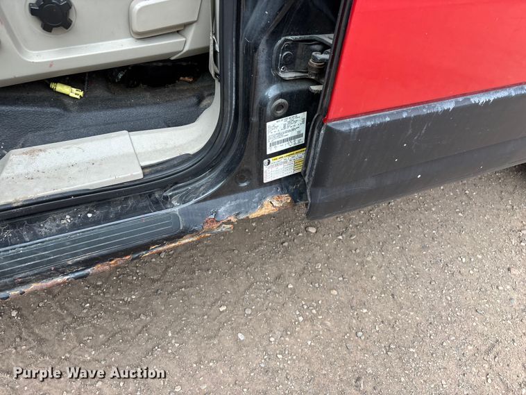 image for item YA2629 2012 Ford Expedition SUV