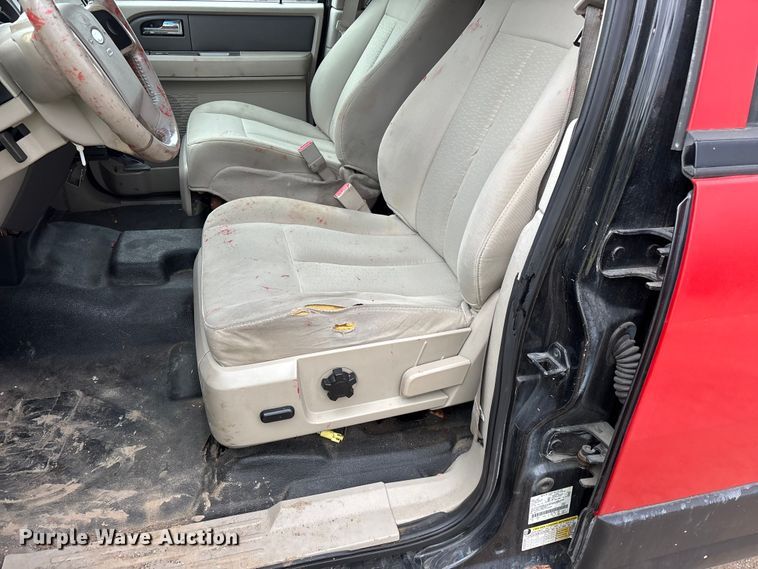 image for item YA2629 2012 Ford Expedition SUV