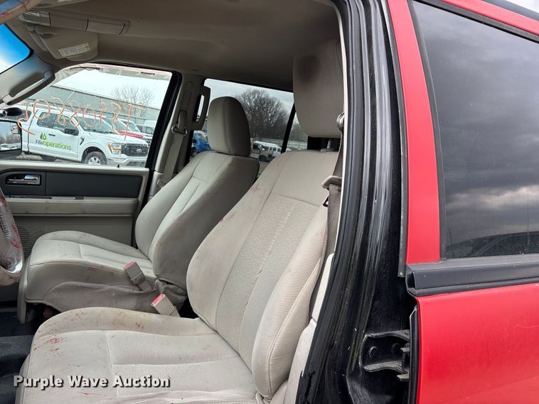 image for item YA2629 2012 Ford Expedition SUV