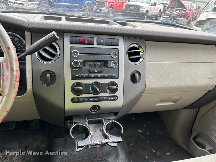 image for item YA2629 2012 Ford Expedition SUV