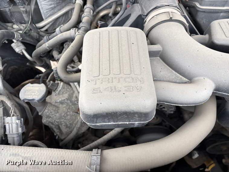 image for item YA2629 2012 Ford Expedition SUV