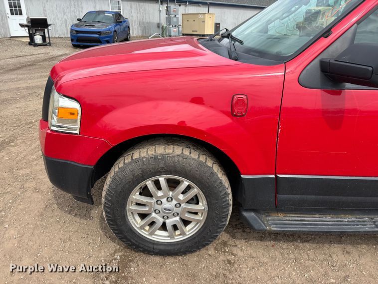 image for item YA2630 2011 Ford Expedition SUV