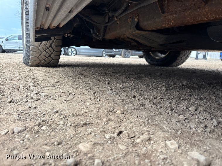 image for item YA2630 2011 Ford Expedition SUV