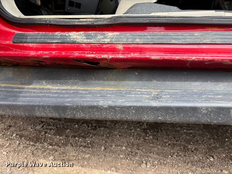 image for item YA2630 2011 Ford Expedition SUV