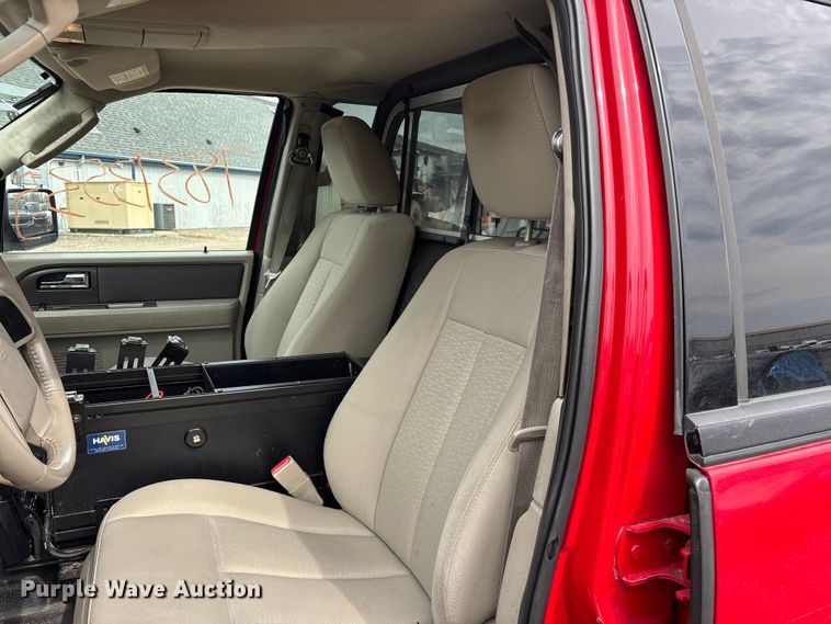 image for item YA2630 2011 Ford Expedition SUV