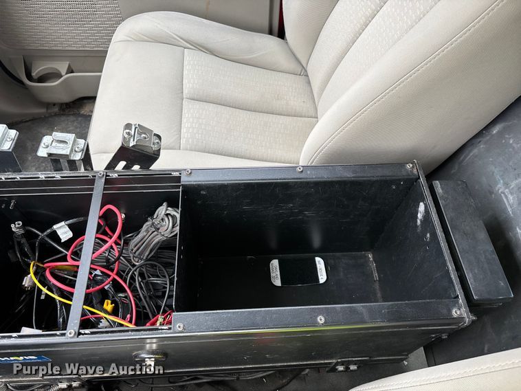 image for item YA2630 2011 Ford Expedition SUV