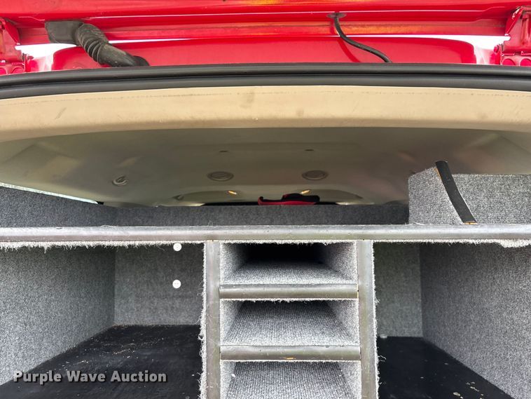 image for item YA2630 2011 Ford Expedition SUV