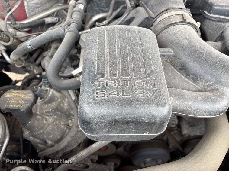 image for item YA2630 2011 Ford Expedition SUV