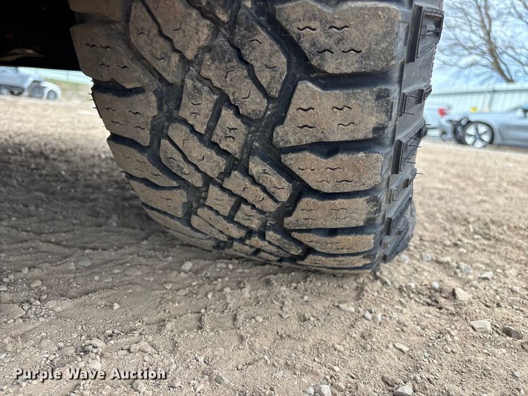 image for item YA2630 2011 Ford Expedition SUV