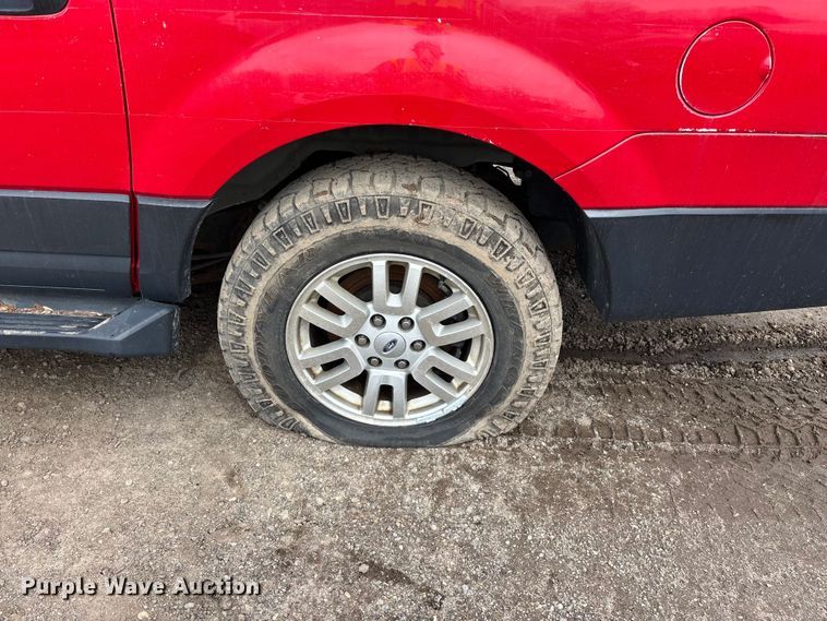 image for item YA2630 2011 Ford Expedition SUV