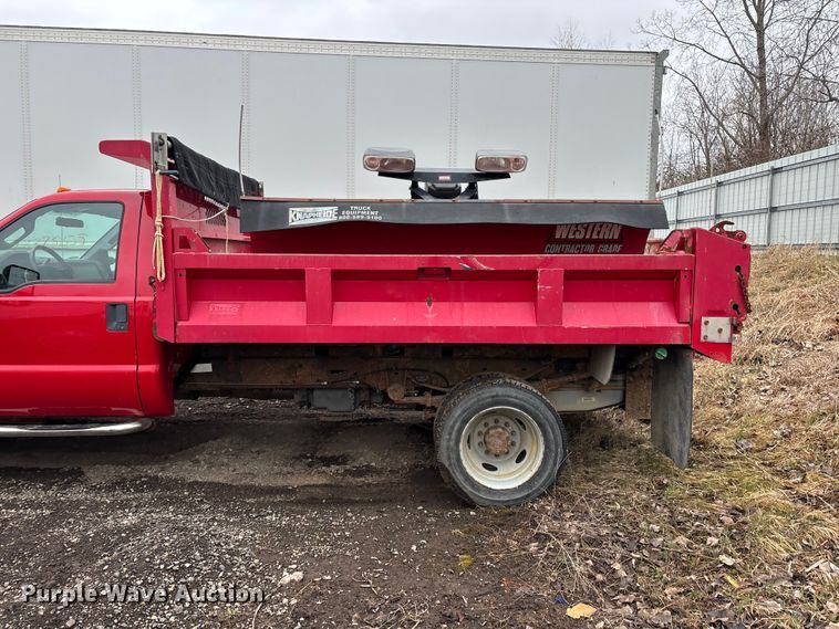 image for item YA2631 2013 Ford F550 Super Duty dump truck