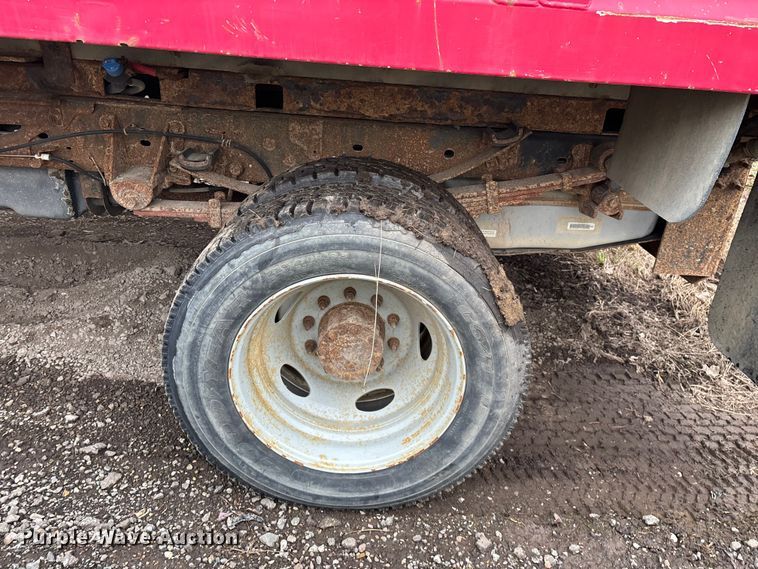 image for item YA2631 2013 Ford F550 Super Duty dump truck
