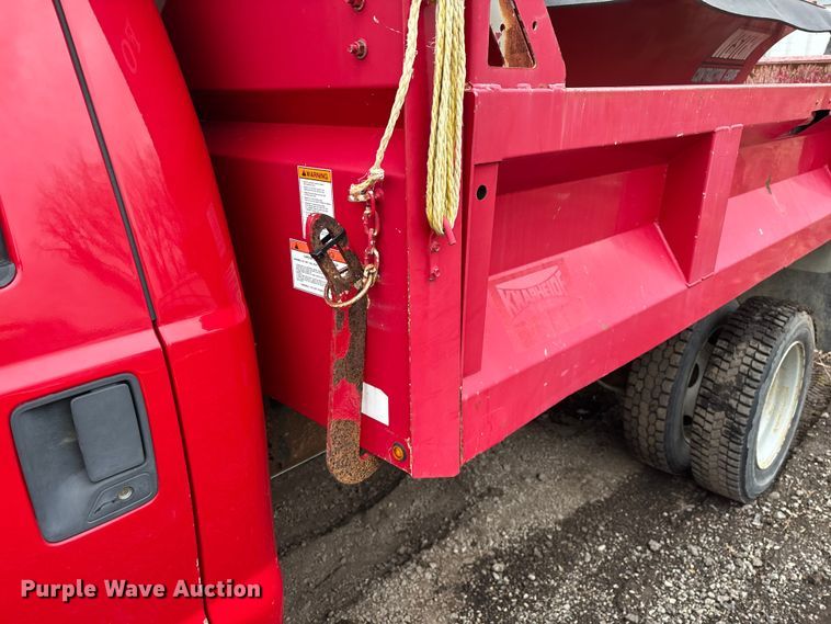 image for item YA2631 2013 Ford F550 Super Duty dump truck