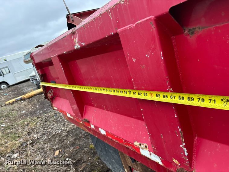 image for item YA2631 2013 Ford F550 Super Duty dump truck