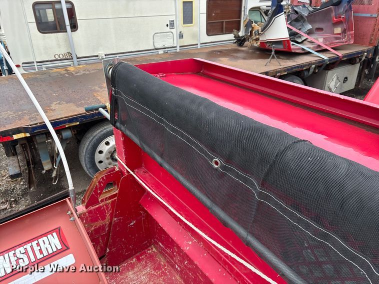 image for item YA2631 2013 Ford F550 Super Duty dump truck