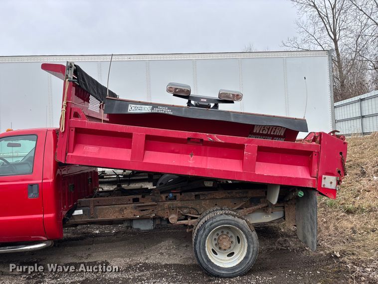 image for item YA2631 2013 Ford F550 Super Duty dump truck