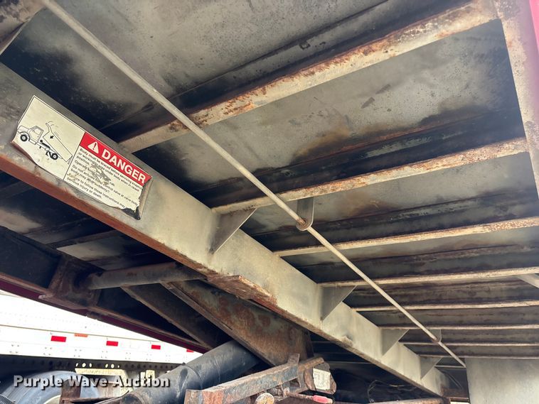 image for item YA2631 2013 Ford F550 Super Duty dump truck