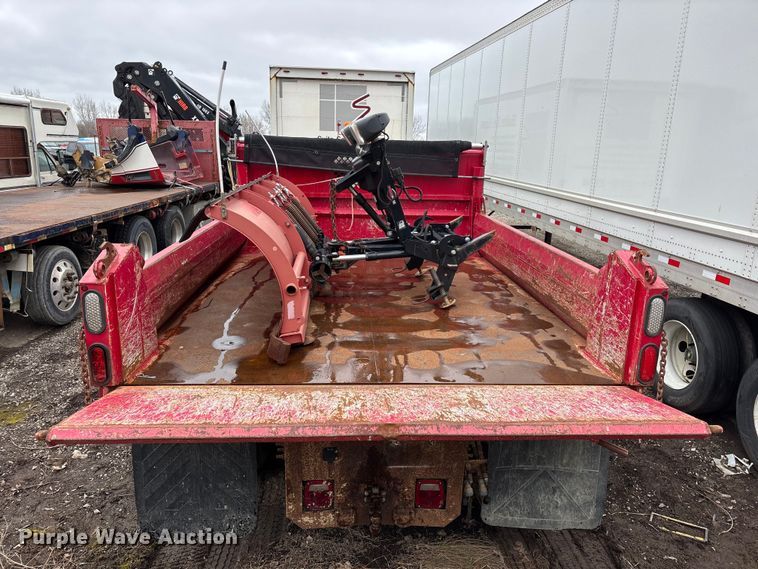 image for item YA2631 2013 Ford F550 Super Duty dump truck