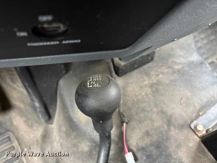 image for item YA2631 2013 Ford F550 Super Duty dump truck