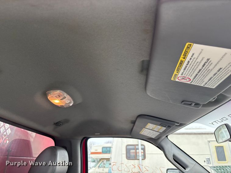 image for item YA2631 2013 Ford F550 Super Duty dump truck