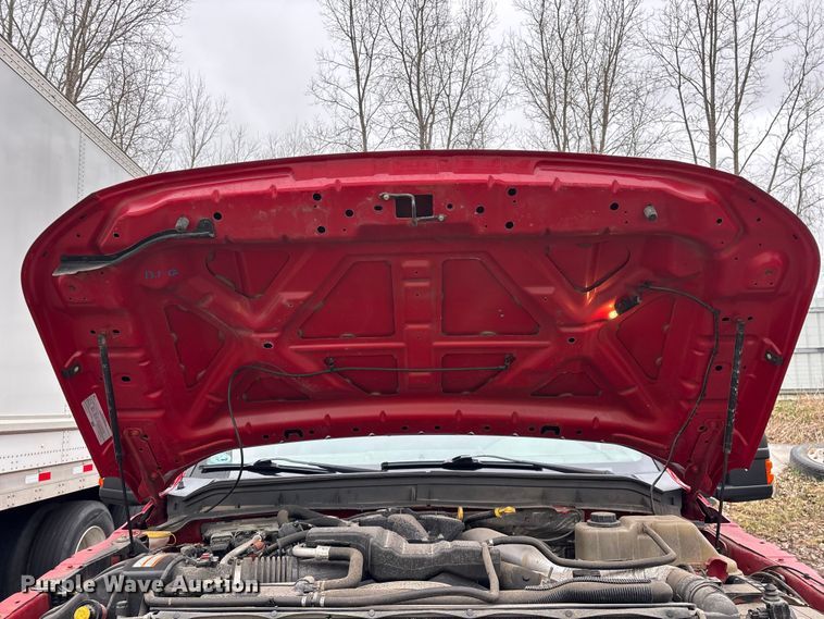 image for item YA2631 2013 Ford F550 Super Duty dump truck