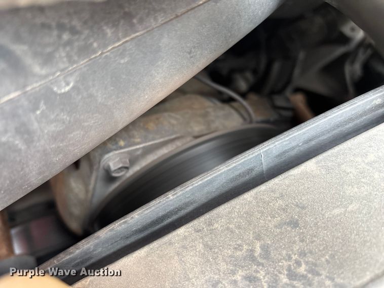 image for item YA2631 2013 Ford F550 Super Duty dump truck