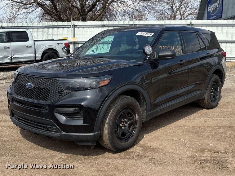 image for item YA2632 2021 Ford Explorer Police Interceptor Hybrid SUV