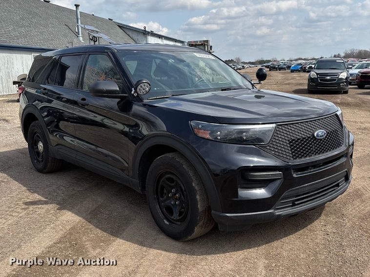 image for item YA2632 2021 Ford Explorer Police Interceptor Hybrid SUV