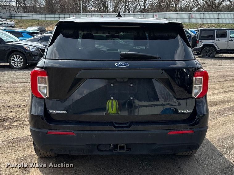 image for item YA2632 2021 Ford Explorer Police Interceptor Hybrid SUV