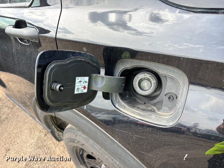 image for item YA2632 2021 Ford Explorer Police Interceptor Hybrid SUV