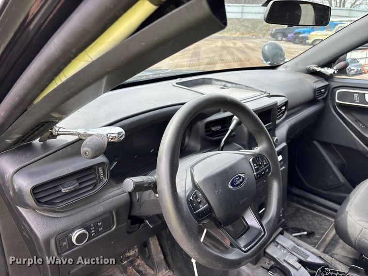 image for item YA2632 2021 Ford Explorer Police Interceptor Hybrid SUV