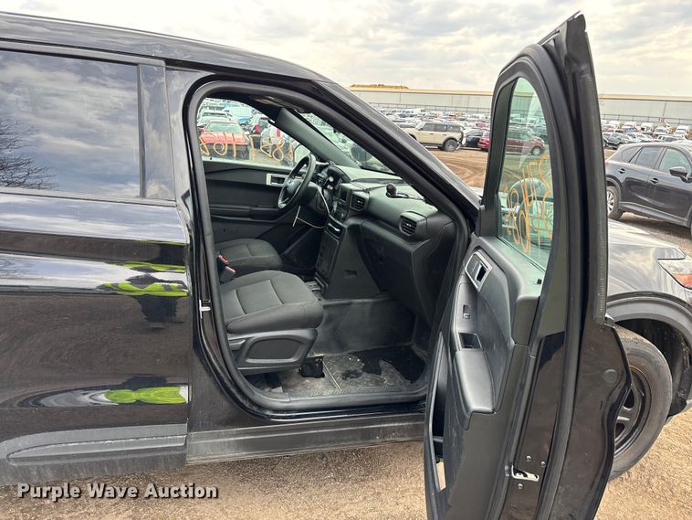 image for item YA2632 2021 Ford Explorer Police Interceptor Hybrid SUV