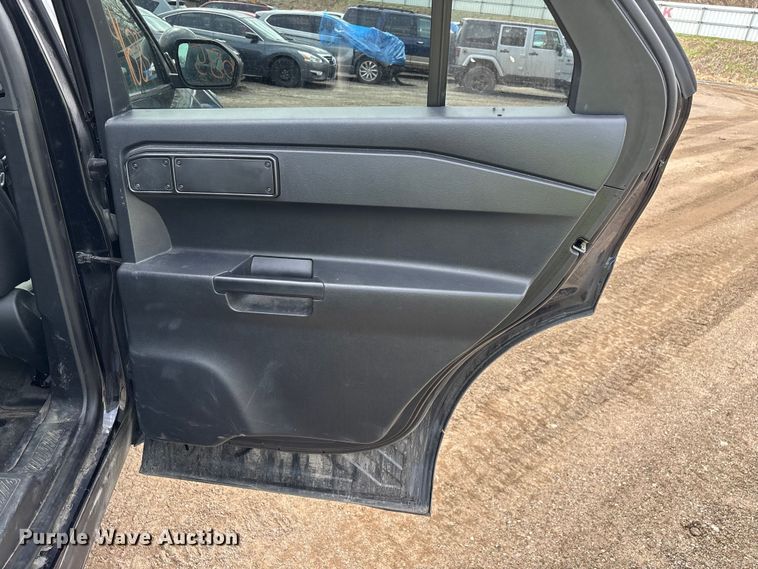 image for item YA2632 2021 Ford Explorer Police Interceptor Hybrid SUV