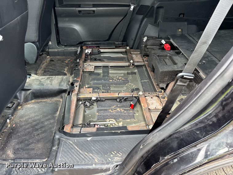 image for item YA2632 2021 Ford Explorer Police Interceptor Hybrid SUV