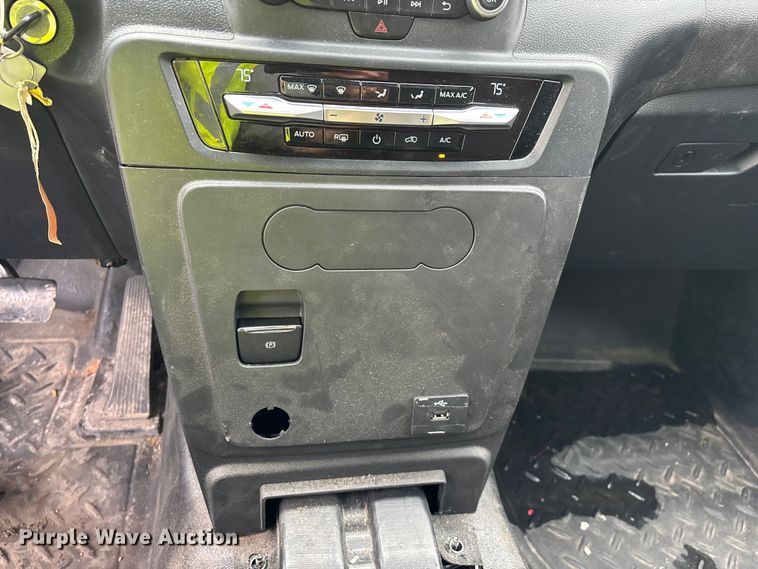 image for item YA2632 2021 Ford Explorer Police Interceptor Hybrid SUV