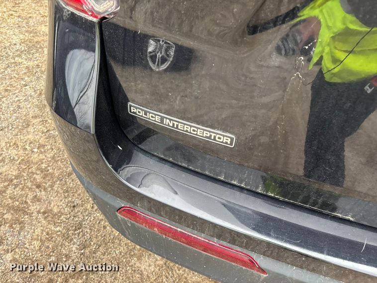 image for item YA2633 2021 Ford Explorer Police Interceptor Hybrid SUV