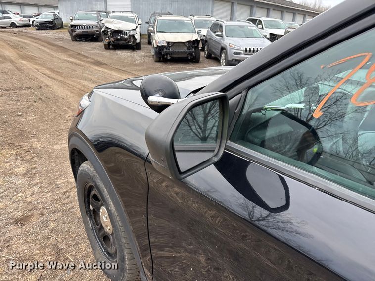 image for item YA2633 2021 Ford Explorer Police Interceptor Hybrid SUV