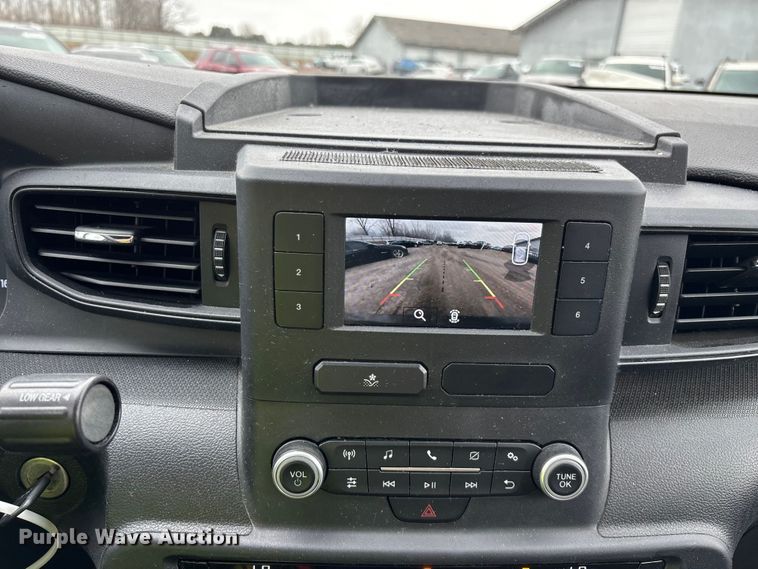 image for item YA2633 2021 Ford Explorer Police Interceptor Hybrid SUV