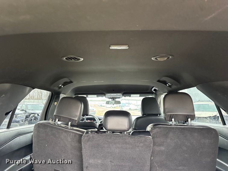 image for item YA2633 2021 Ford Explorer Police Interceptor Hybrid SUV