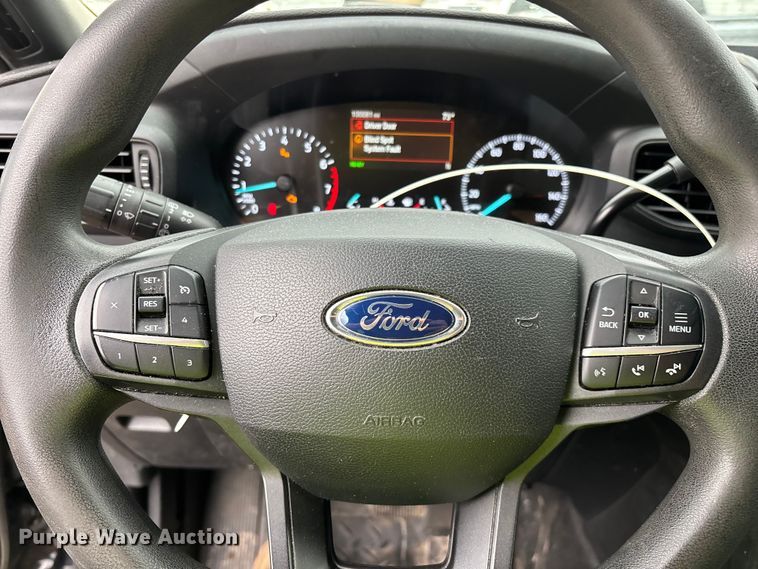 image for item YA2634 2021 Ford Explorer Police Interceptor Hybrid SUV