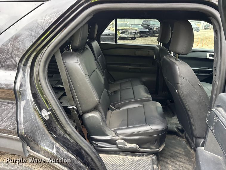 image for item YA2634 2021 Ford Explorer Police Interceptor Hybrid SUV