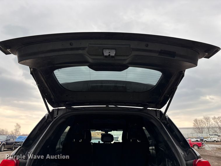 image for item YA2634 2021 Ford Explorer Police Interceptor Hybrid SUV