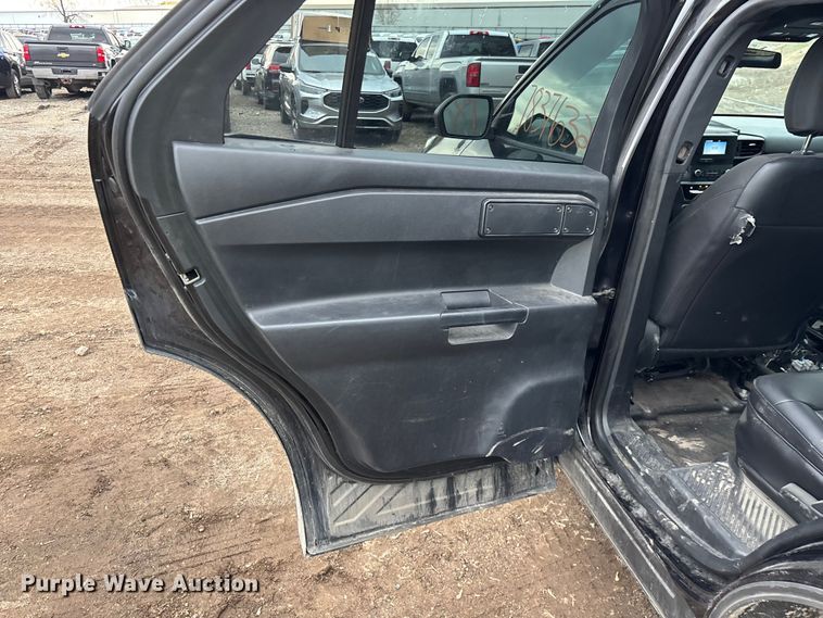 image for item YA2634 2021 Ford Explorer Police Interceptor Hybrid SUV