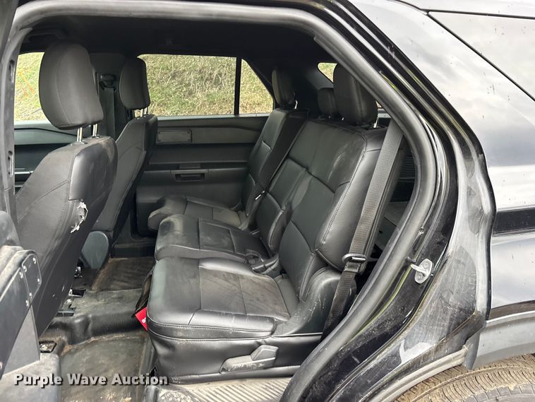 image for item YA2634 2021 Ford Explorer Police Interceptor Hybrid SUV