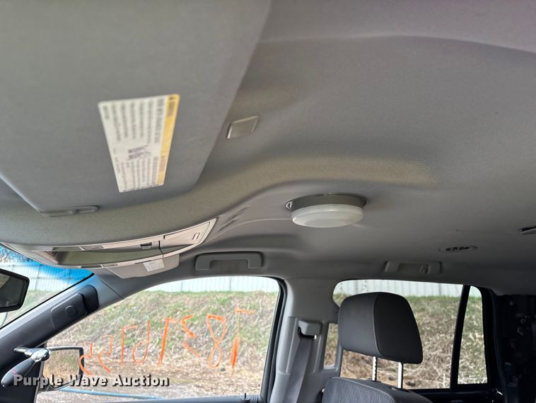 image for item YA2635 2017 Chevrolet Tahoe Police SUV