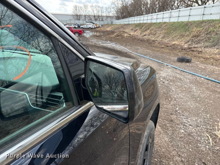 image for item YA2636 2017 Chevrolet Tahoe Police SUV